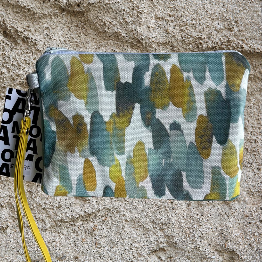 Mini Wristlet Handbag