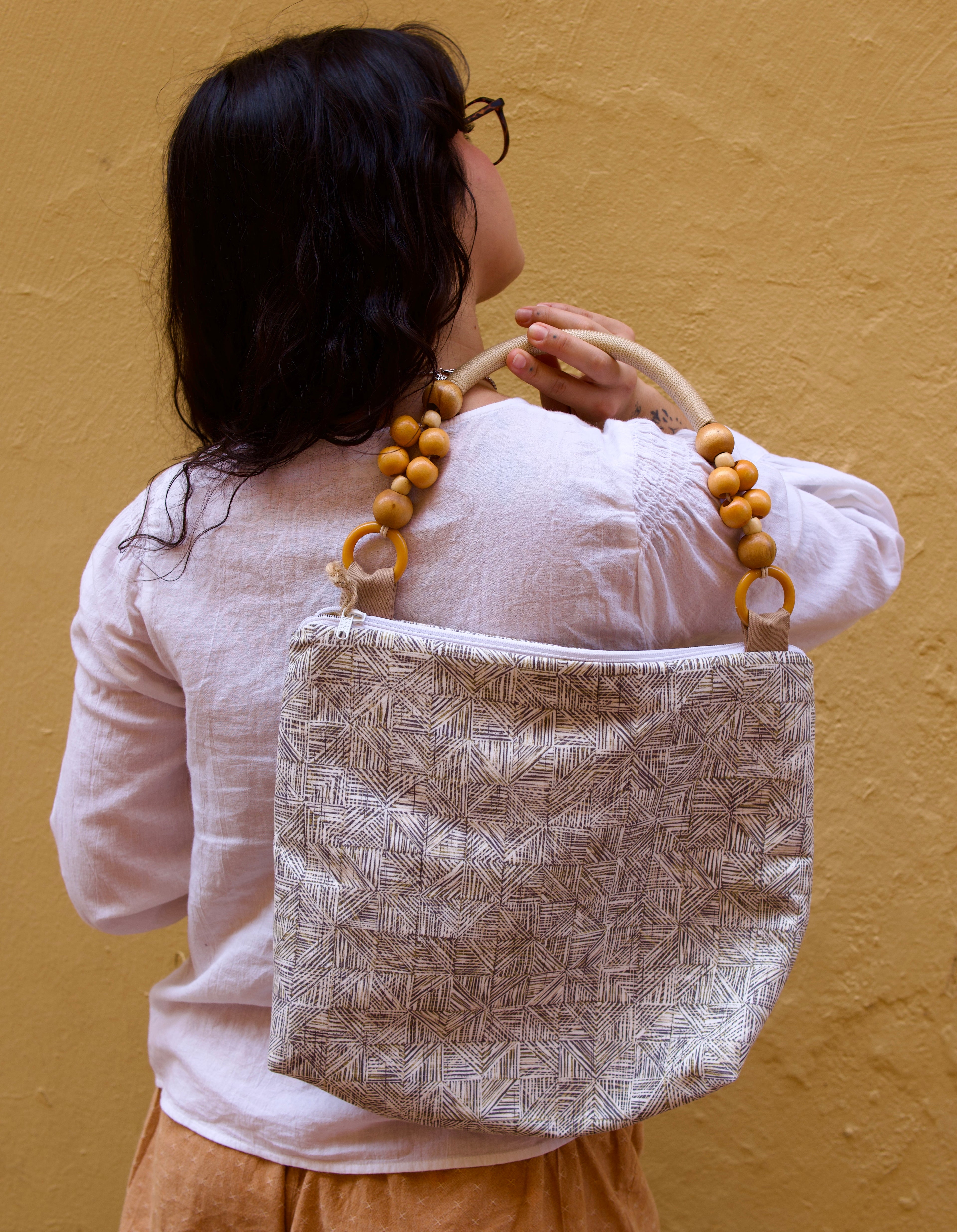 Handmade bag, Rattan White.