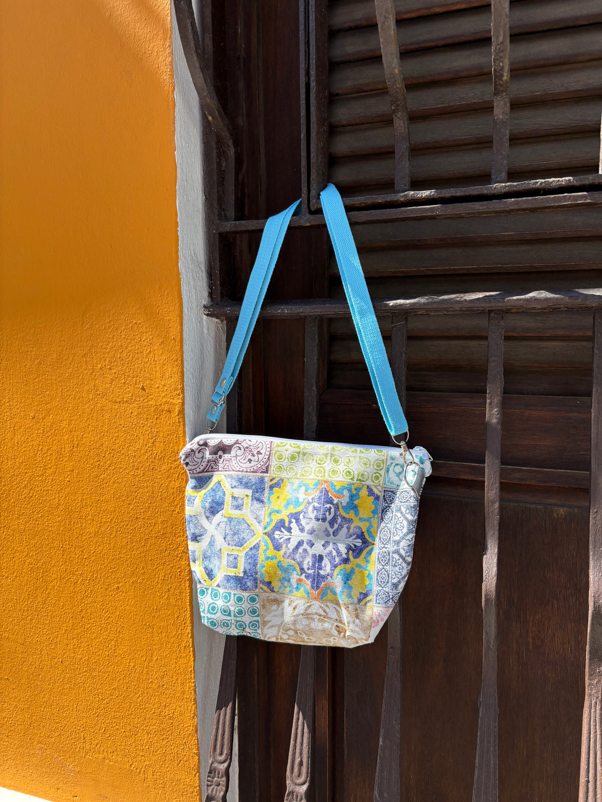 Crossbody bag, Losetas.