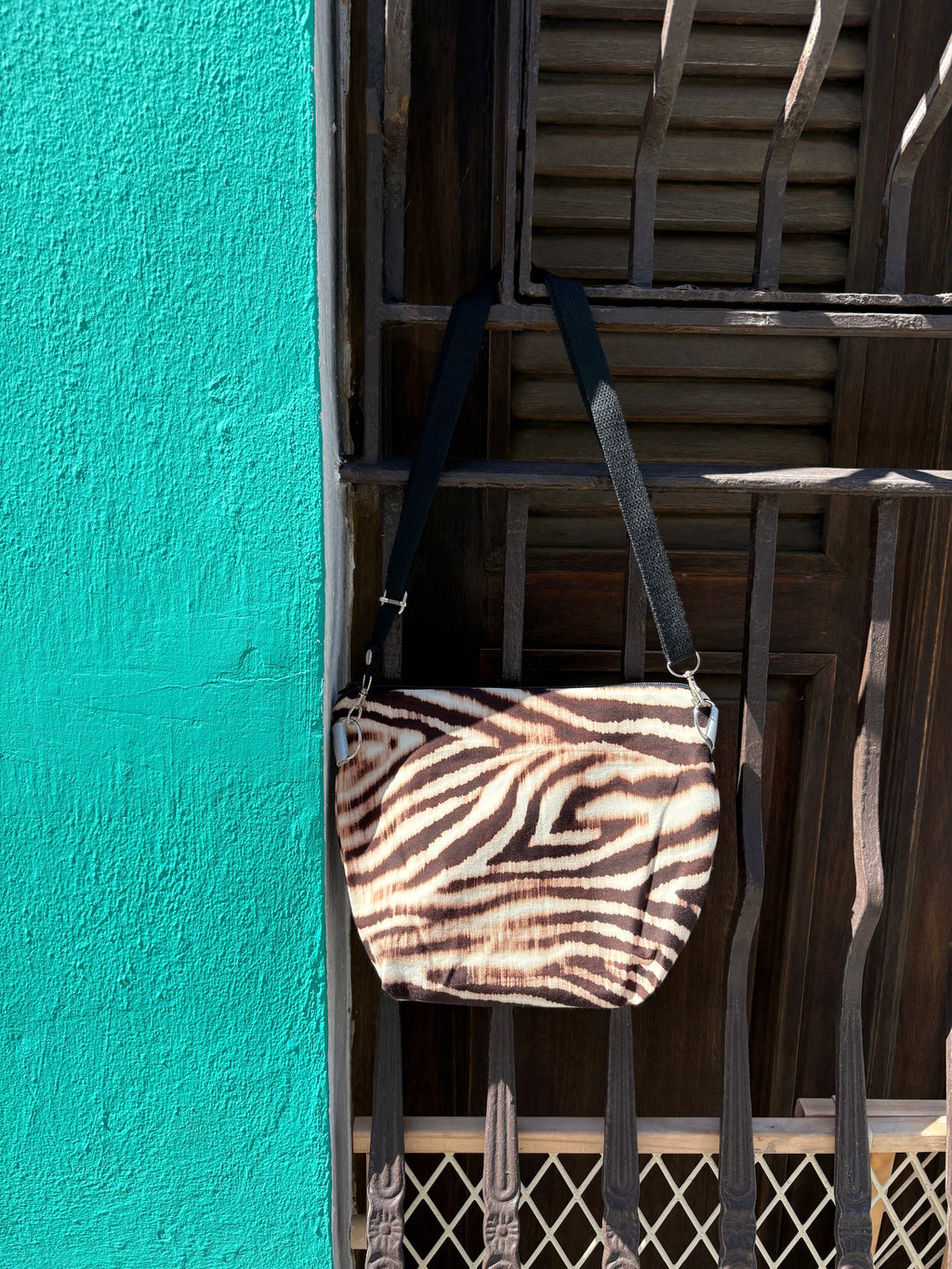 Crossbody bag, Café Zebra.