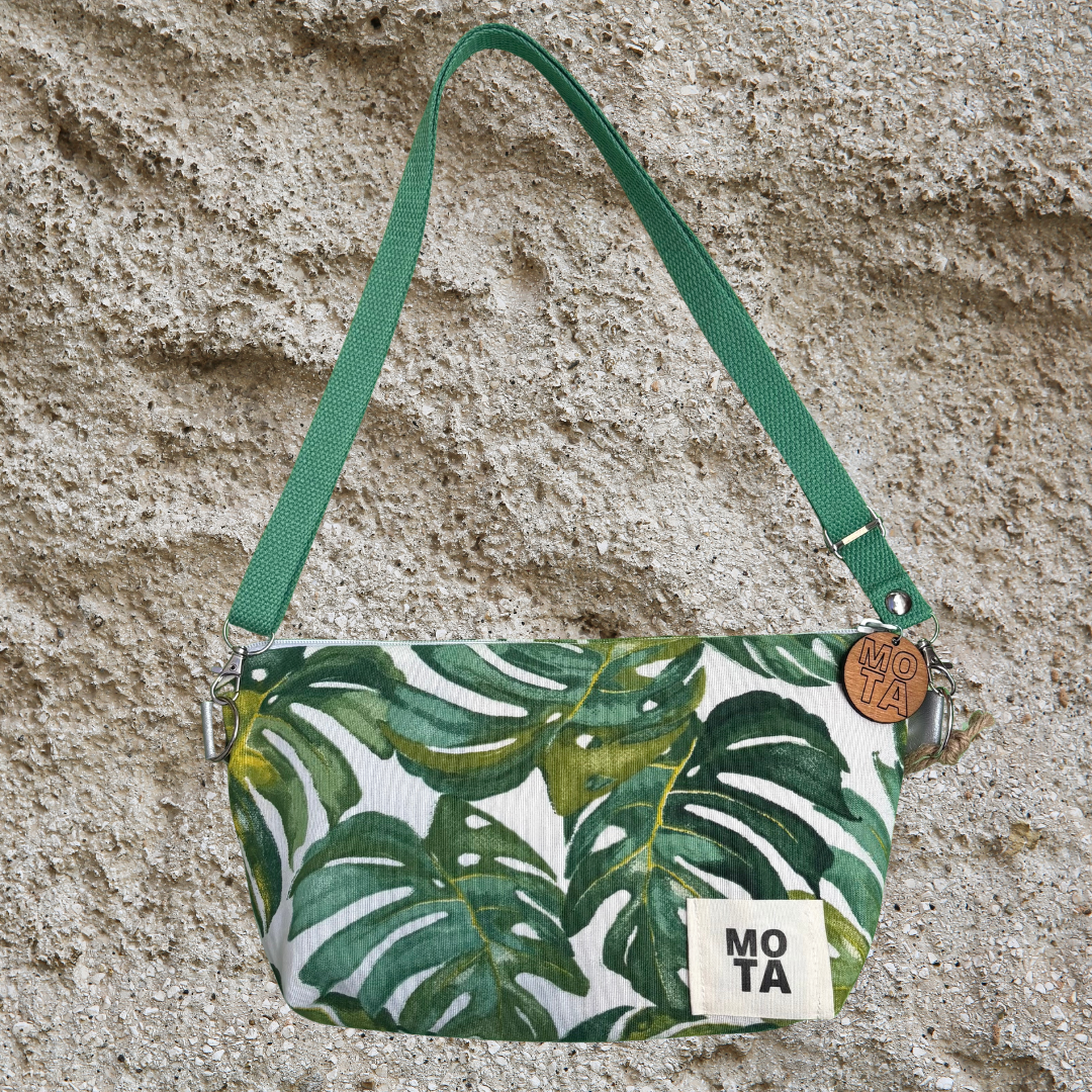 Crossbody bag, Tropical style.