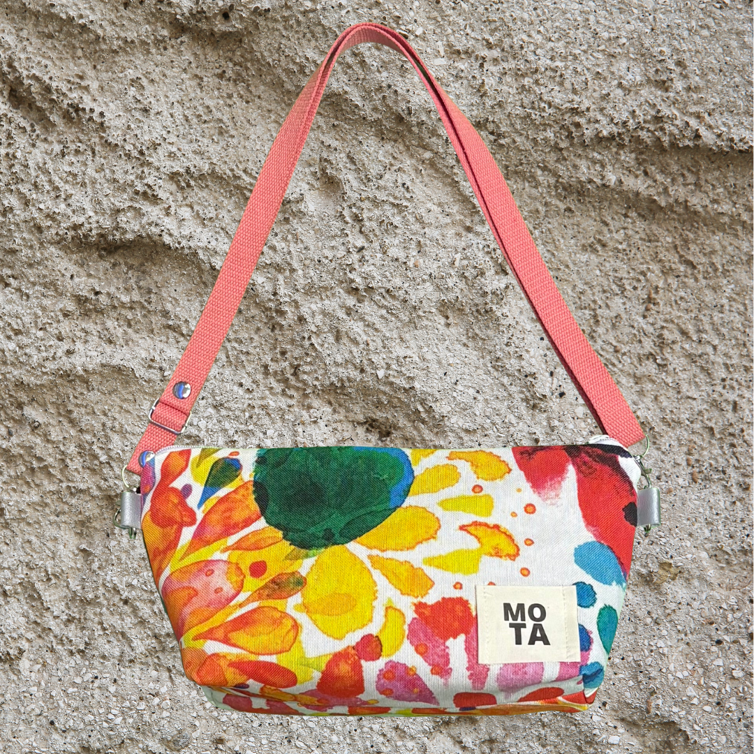 Crossbody bag, Fiesta girl.