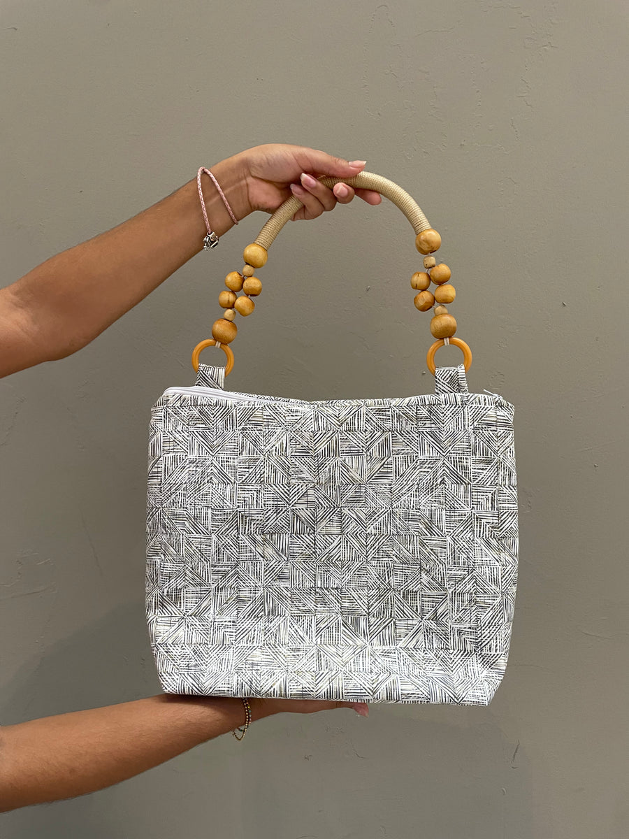 Handmade bag, Rattan White.