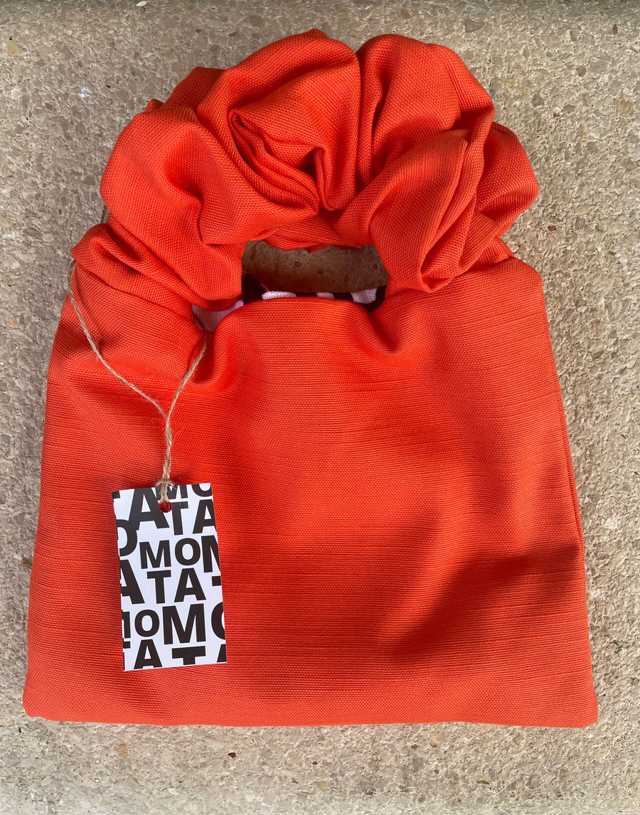 Scrunchie bag, Color Orange.