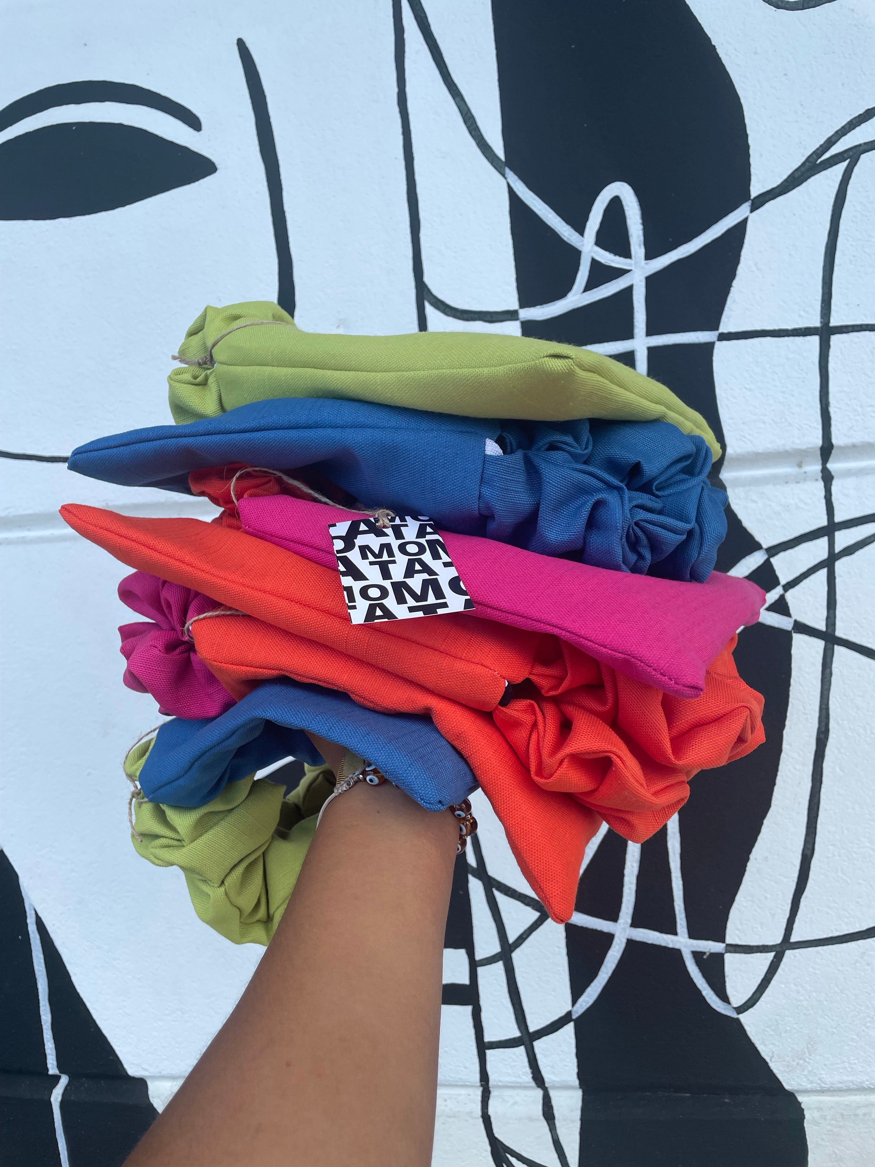 Scrunchie-Tasche, Farbblock nach Maß.